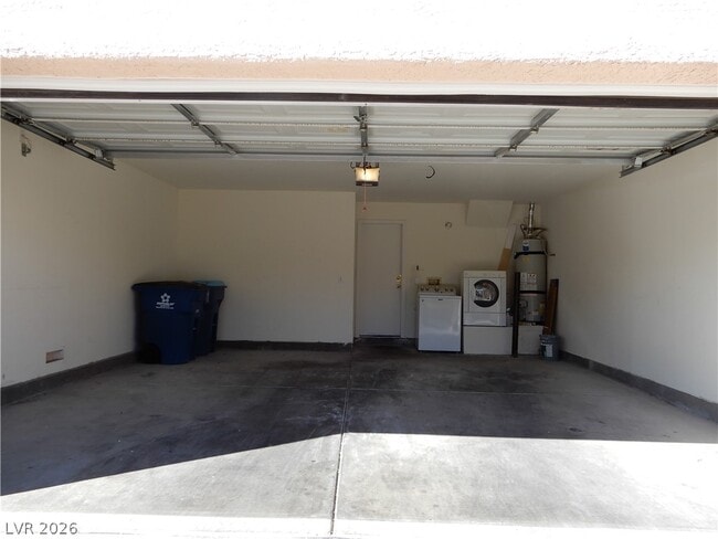 Building Photo - 42 Belle Essence Ave