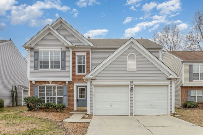Primary Photo - Elegant 4-bedroom Ballantyne home located ...