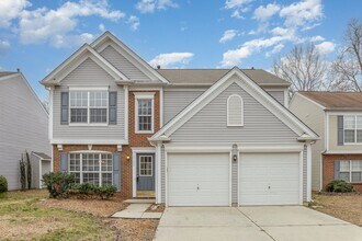 Building Photo - Elegant 4-bedroom Ballantyne home located ...