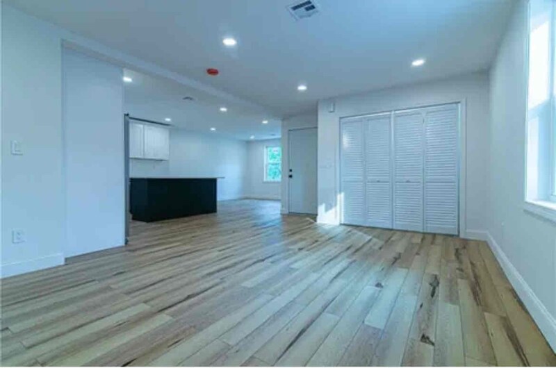 Building Photo - 36 Ridgeway Ave