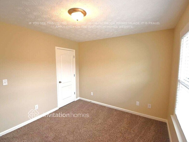 Building Photo - 3156 Pate Creek View