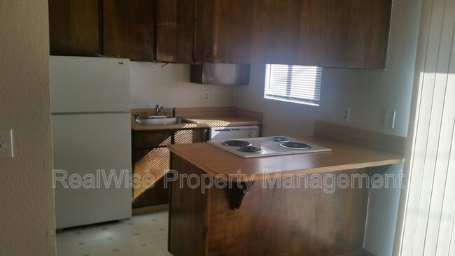 Building Photo - 3713 L St