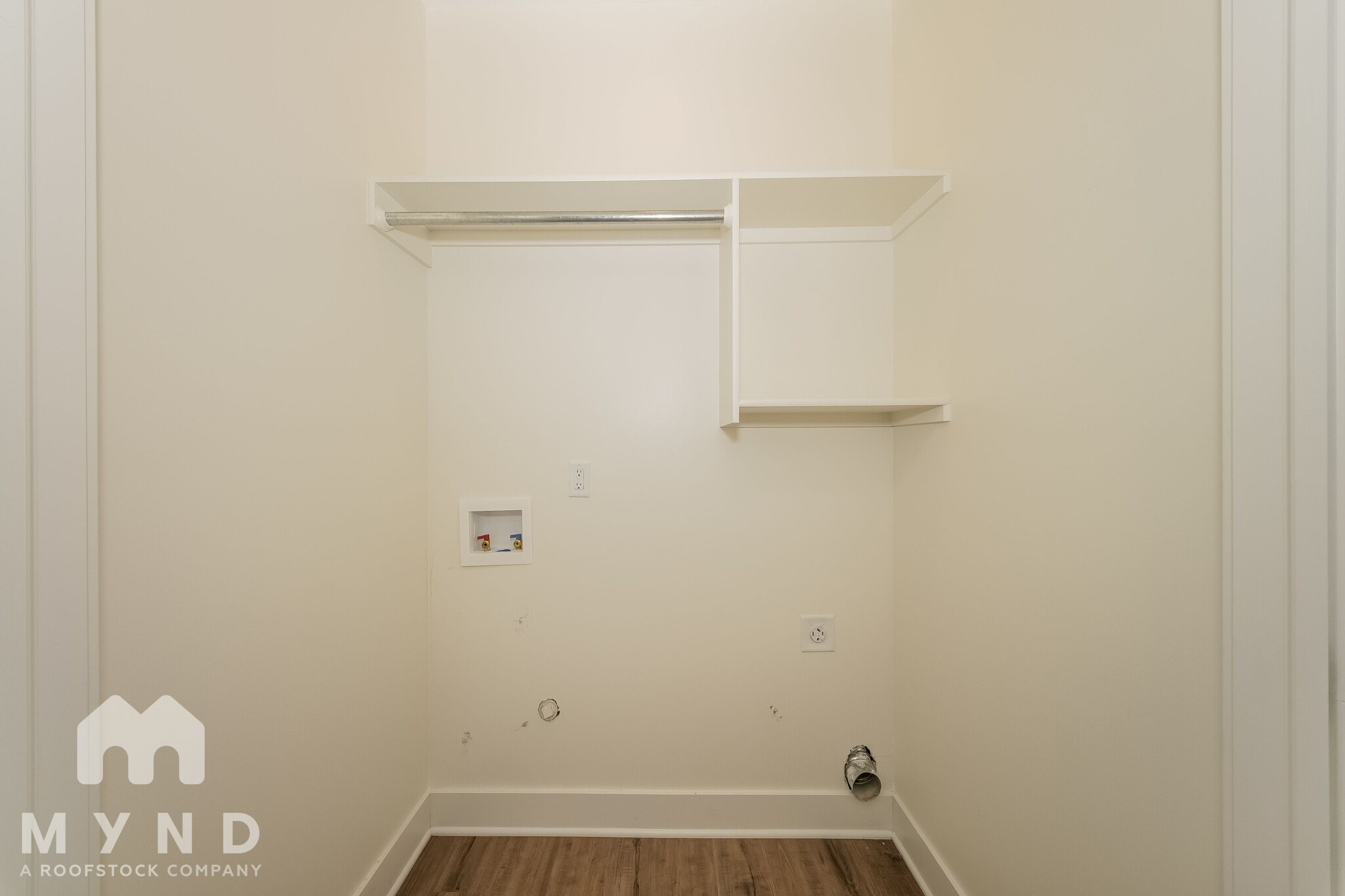 Building Photo - 5764 E Bristol Cir