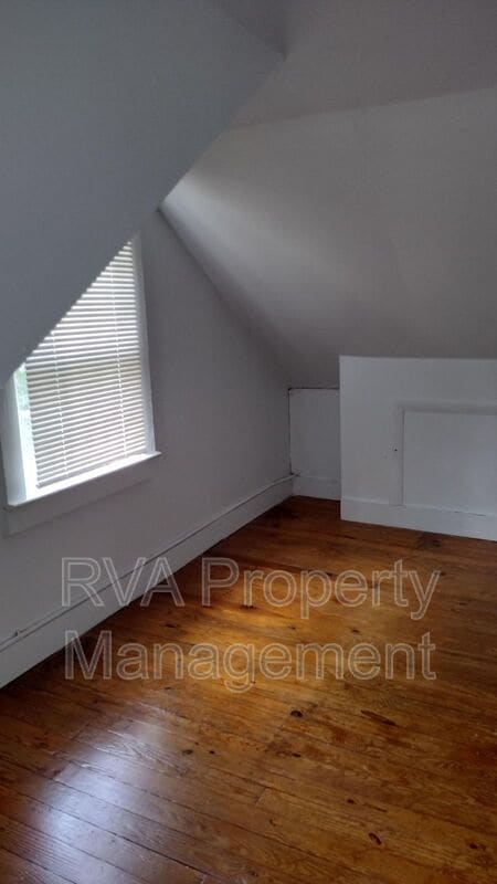 Building Photo - 7161 Dabneys Mill Rd