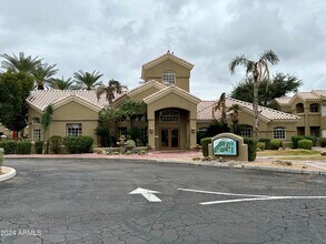 Building Photo - 5335 E Shea Blvd