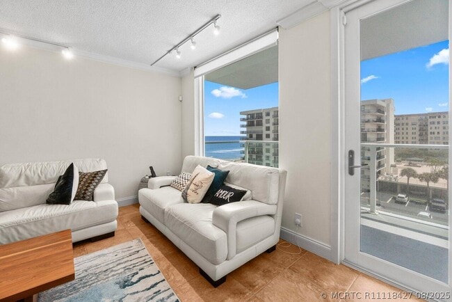 Building Photo - 3450 S Ocean Blvd