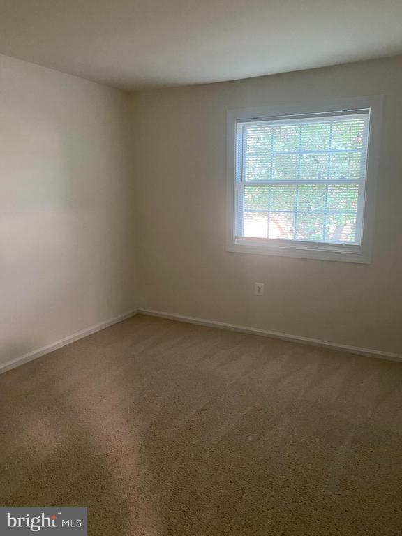Building Photo - 10175 Irongate Way