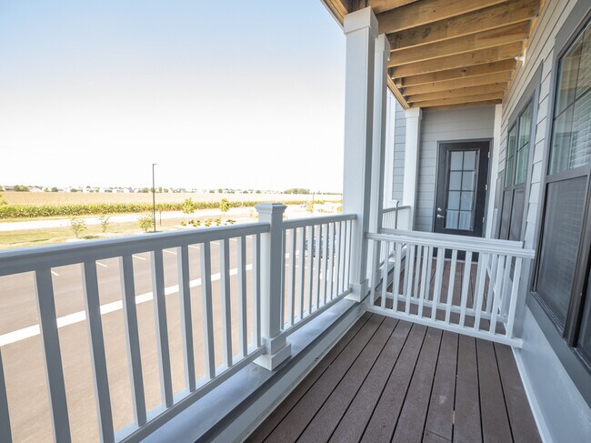 Building Photo - 14820 Wallin Dr