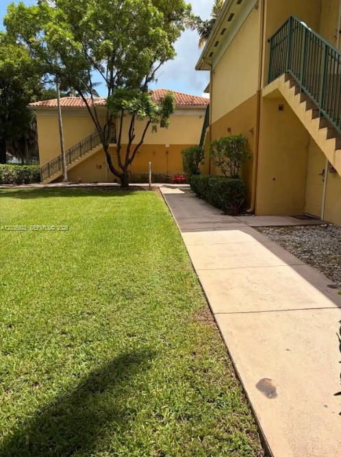 Building Photo - 7360 NW 114th Ave