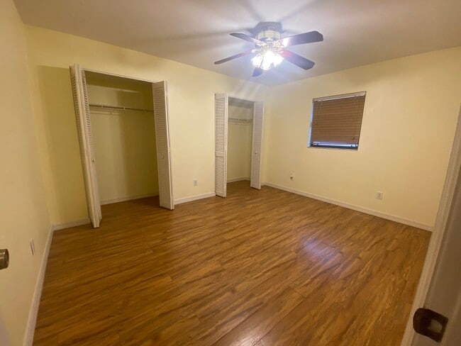 Building Photo - 21180 Burkhart Dr