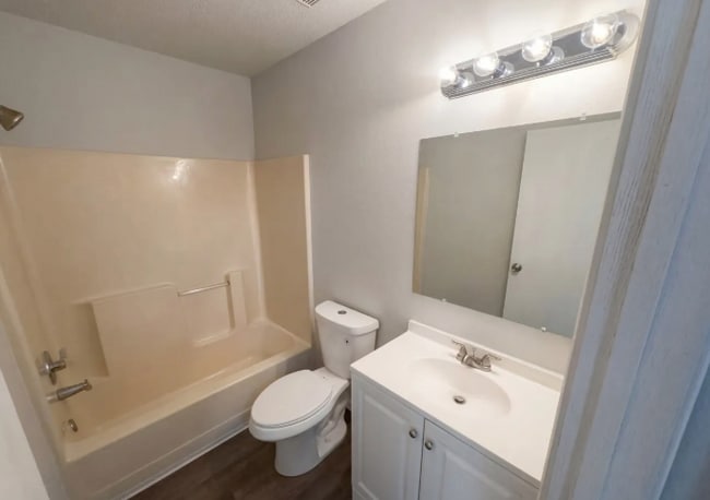 Building Photo - 6654 Hazelhatch Dr