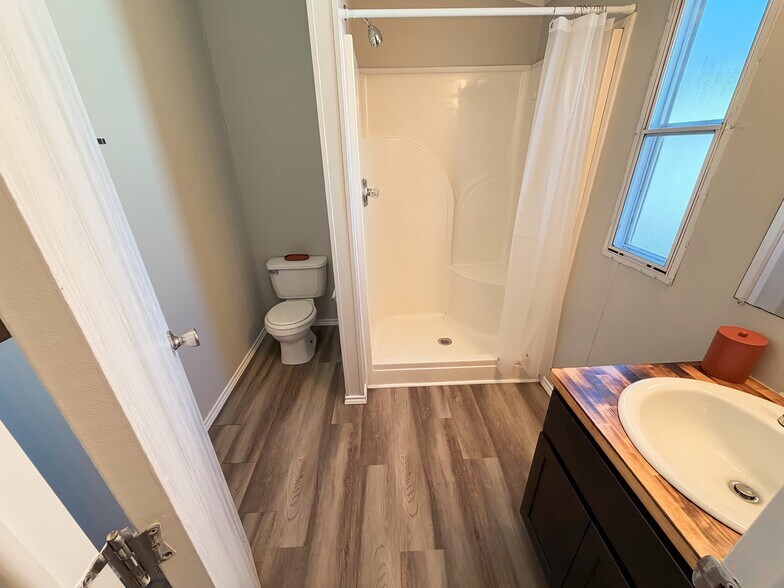 Building Photo - 110 N Michigan St