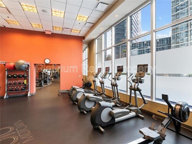 Building Photo - 1080 Peachtree St NE