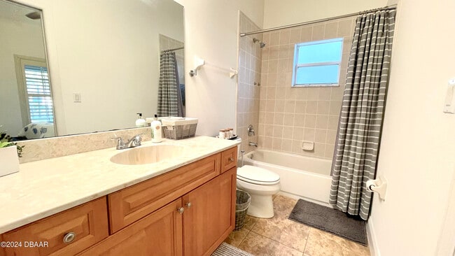 Building Photo - 1663 Areca Palm Dr