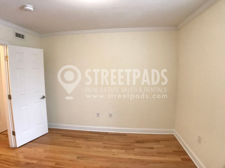 Building Photo - 55 Langdon St