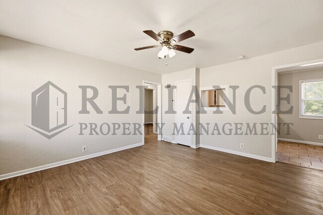 Building Photo - 1843 S Pattie St