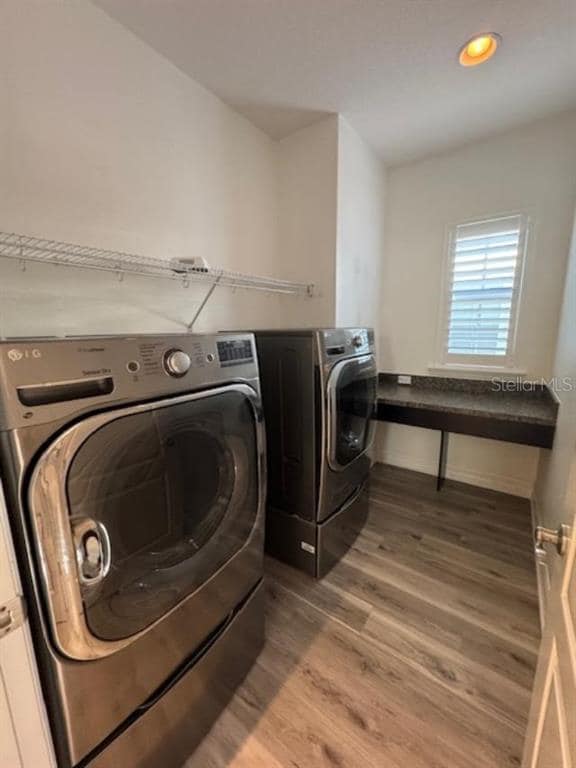 Building Photo - 1515 Resolute St