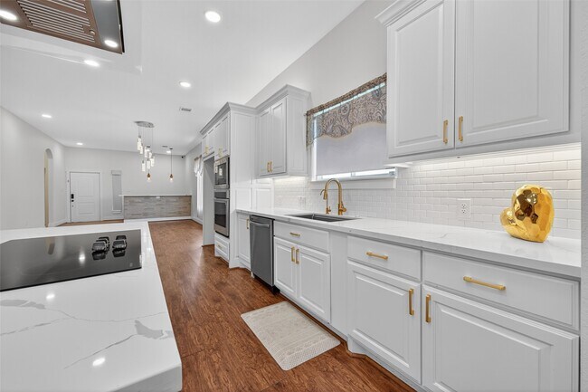 Building Photo - 95 Rd 5263B