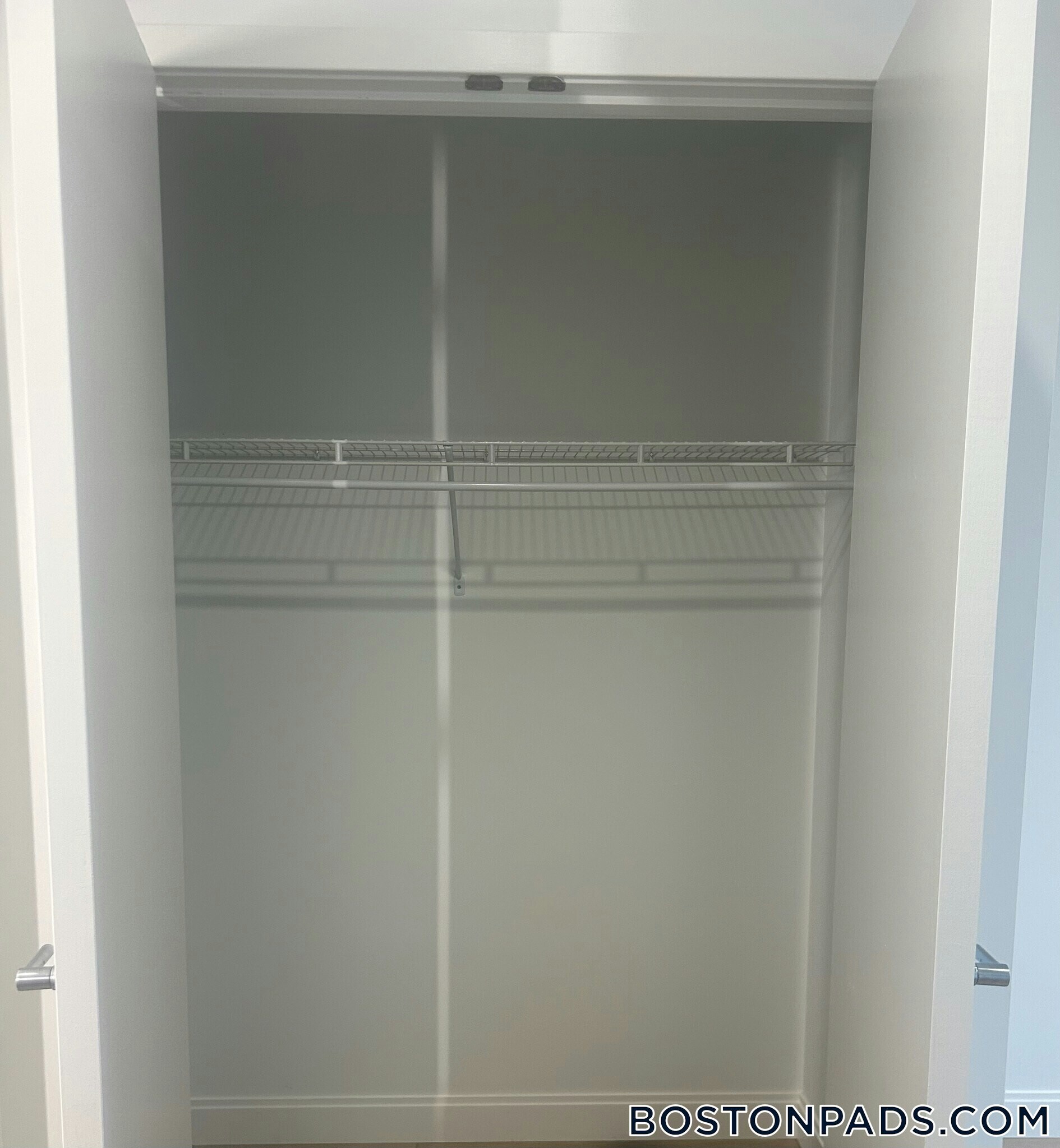 Building Photo - 55 Brighton Ave