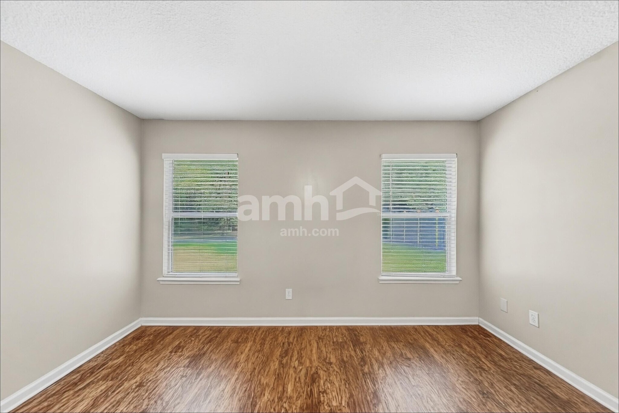 Building Photo - 14003 Golden Eagle Dr