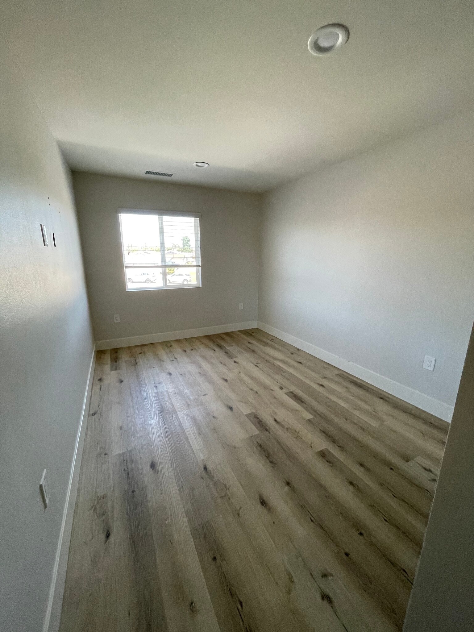 Building Photo - 1029 Oleander St