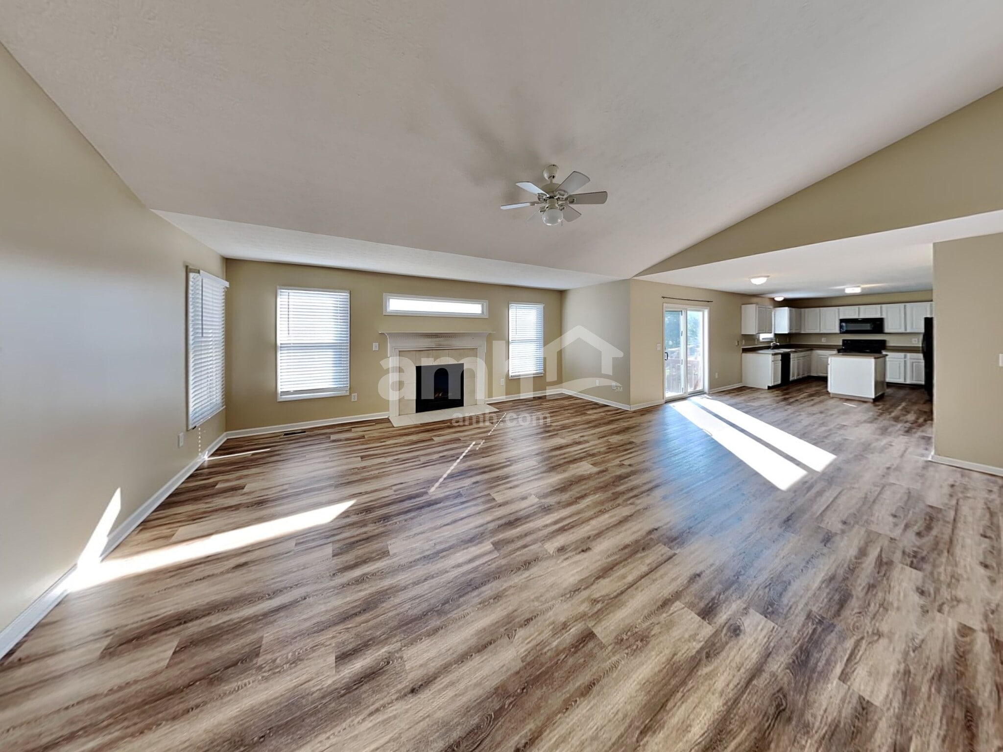 Building Photo - 8093 Willow Brook Crossing Dr