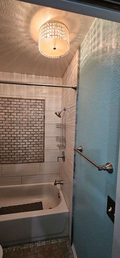 Building Photo - **Centrally Located in Santa Rosa!!**