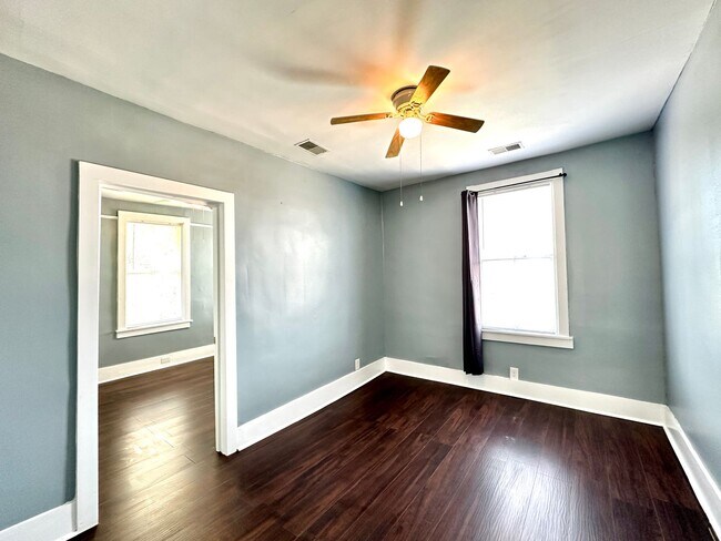 Building Photo - 2 Bedroom, 1.5 Bath House in East Central Neighborhood on the Charleston Peninsula!
