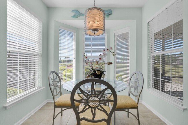 Building Photo - 17 Thomas Bee Dr