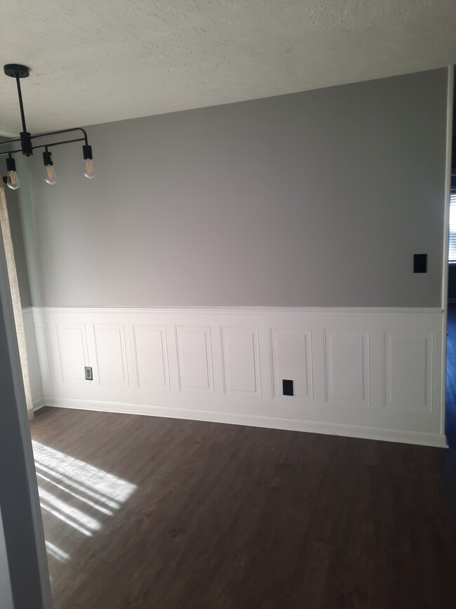 Building Photo - 6921 Timberwood Dr