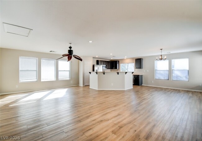 Building Photo - 9527 Violet Sunset Ave