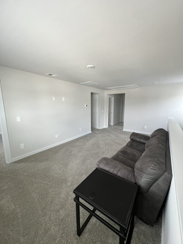 Building Photo - 4256 Skyridge Dr