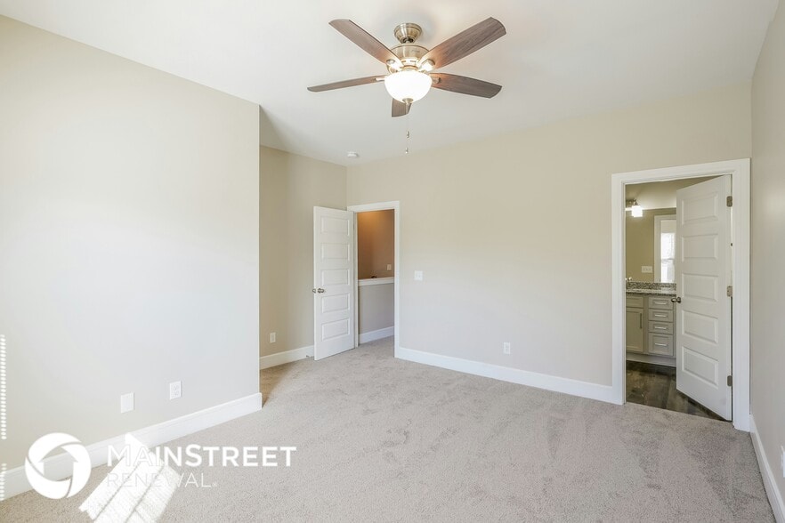 Building Photo - 112 Hartsville Ct