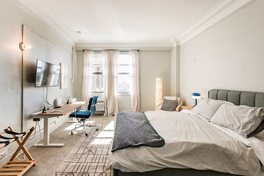 Interior Photo - Belcrest Apartments