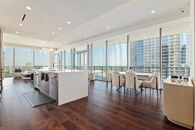 Building Photo - 7901 Windrose Ave.