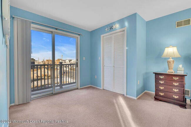Building Photo - 1709 NJ-35