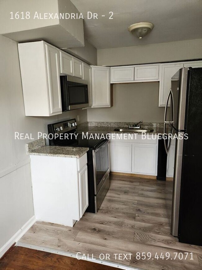 Building Photo - 1618 Alexandria Dr