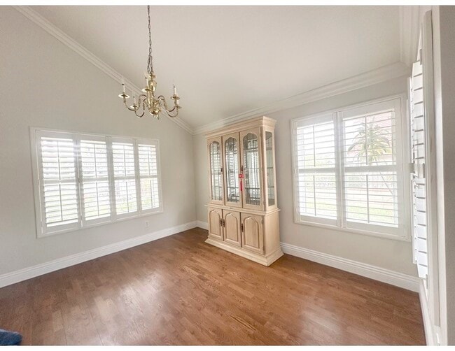 Building Photo - 19852 E Round Hill Ln