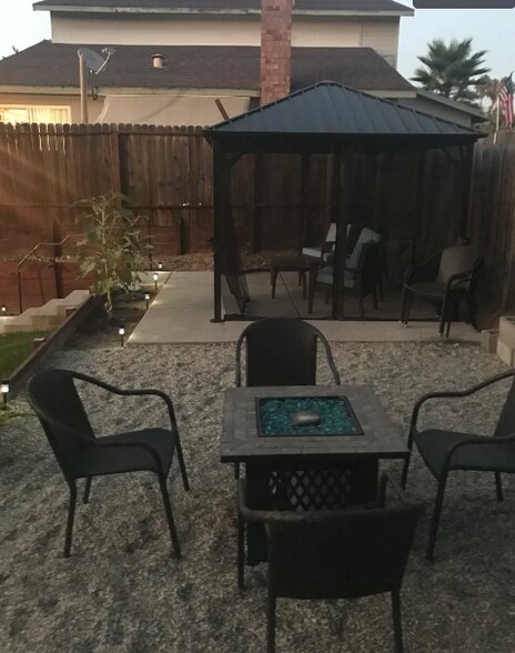 Building Photo - 5614 Tarwood Way