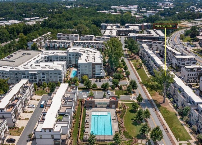 Building Photo - 2143 Burnside Dr NW