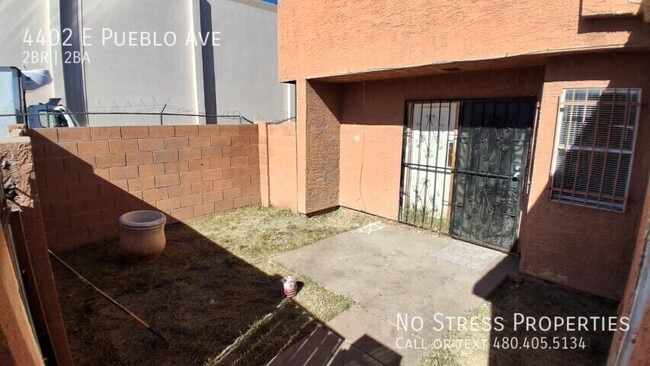 Building Photo - 4402 E Pueblo Ave