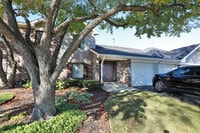 Building Photo - 676 Cross Creek Dr N