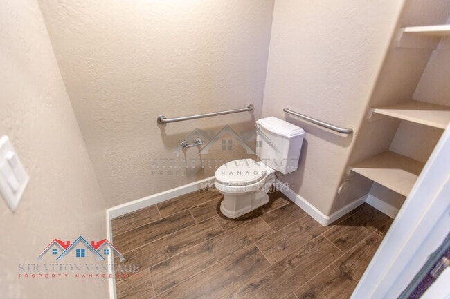 Building Photo - 38414 N 12th St