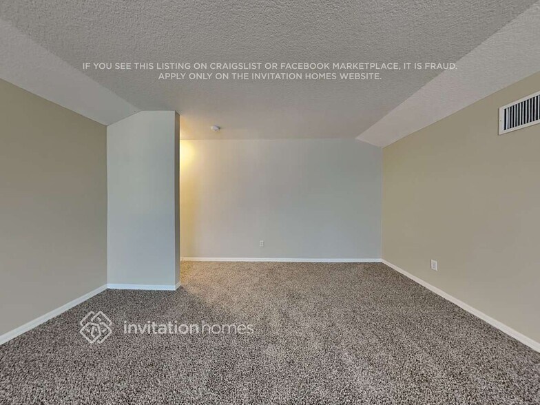 Building Photo - 17011 Falconridge Rd