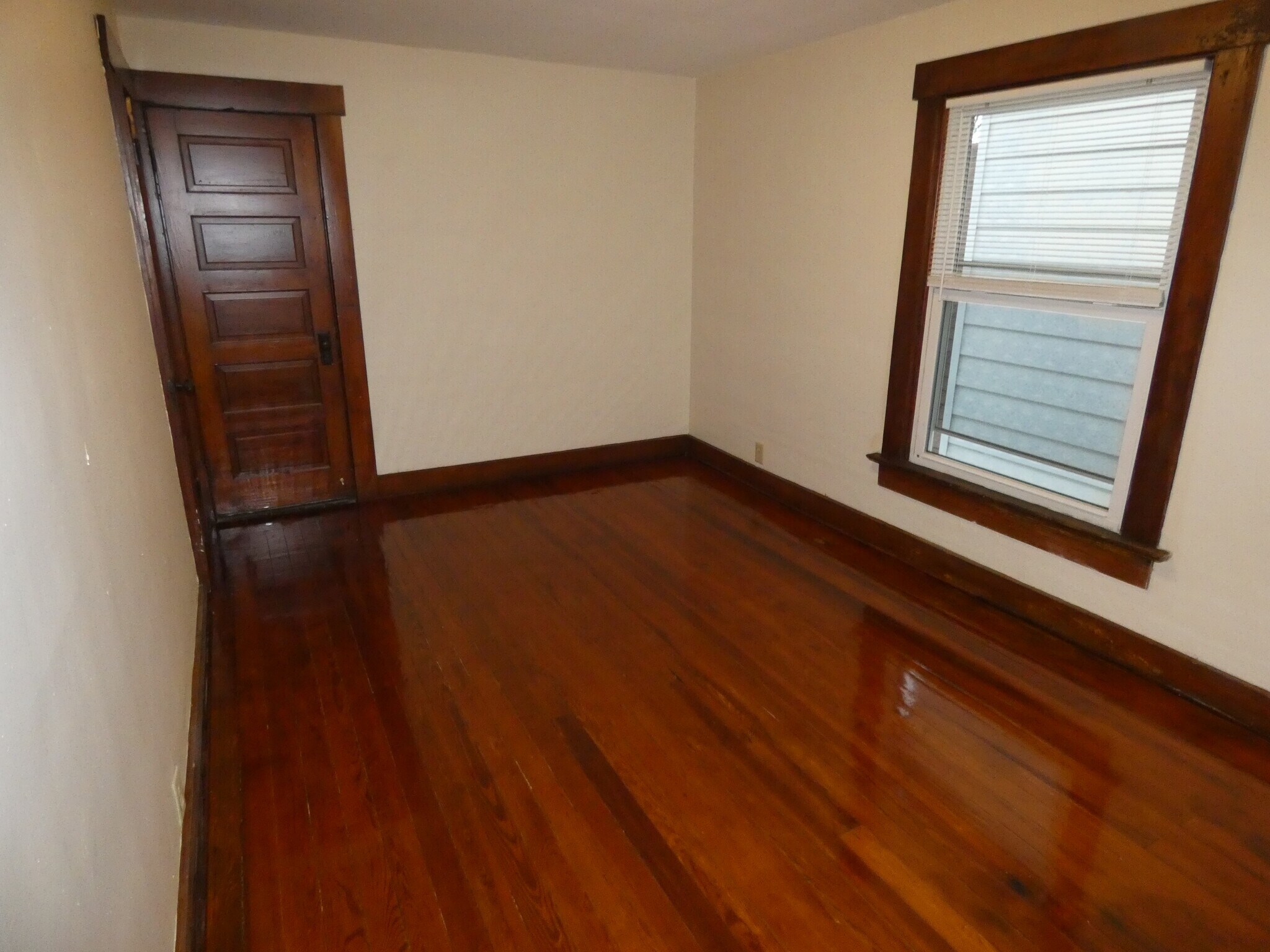 Building Photo - 426 Maryland Ave