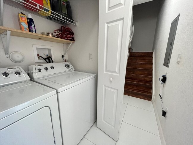 Building Photo - 10012 NW 7th St