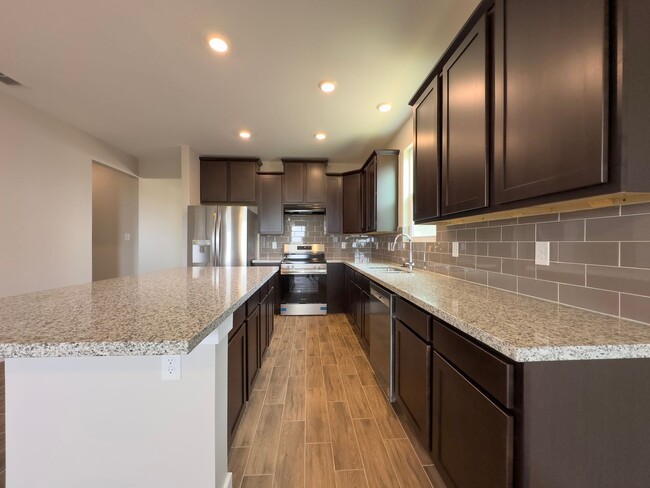 Building Photo - Newly constructed 4bd Home in Villas San A...