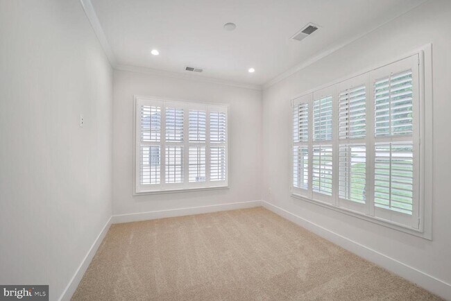 Building Photo - 4804 Bridle Ridge Rd