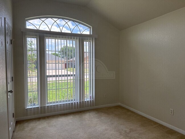 Building Photo - 6109 Lolly Loop