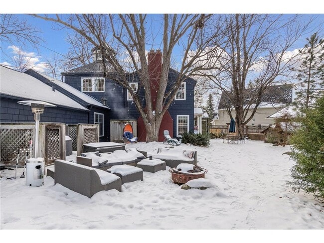 Building Photo - 3 Edina Ct